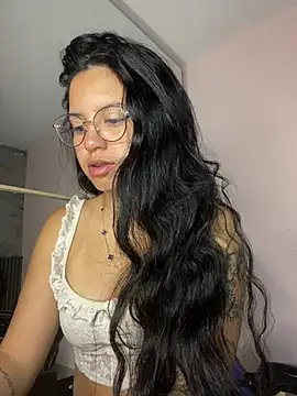 Rosita forever  online show from February 23, 2:27 pm