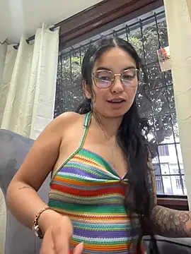 Rosita forever  online show from July 22, 7:15 pm