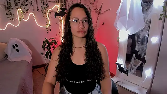 emmaTorres1 online show from October 25, 2:46 pm