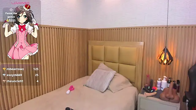 LOLAMAXI online show from April 10, 6:30 am