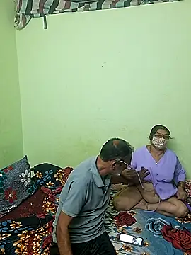 Snapshot of sivani_asha chatting on September 10, 5:57 pm sivani asha online show from September 10, 5:57 pm