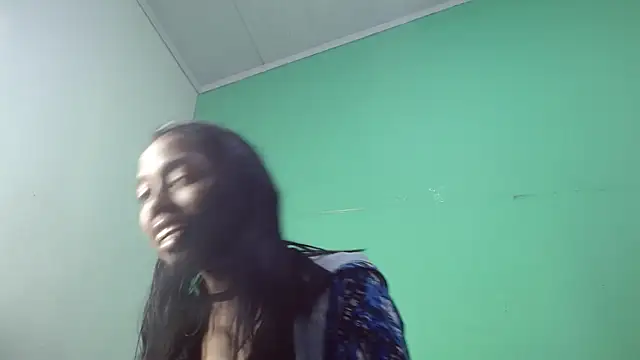 avaleri cherry online show from January 13, 9:30 pm