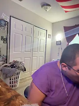 cloudy couple444 online show from October 21, 4:33 pm