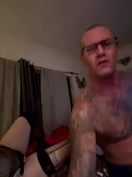 kAyLa gUrL online show from December 22, 9:12 am