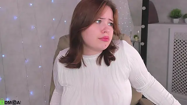 EricaElliott online show from May 29, 12:58 pm
