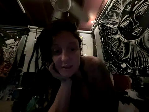Snapshot of Eden_Darkskye chatting on September 17, 6:33 am Eden Darkskye online show from September 17, 6:33 am