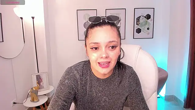 Snapshot of amelia_cherry chatting on September 21, 11:42 am amelia cherry online show from September 21, 11:42 am