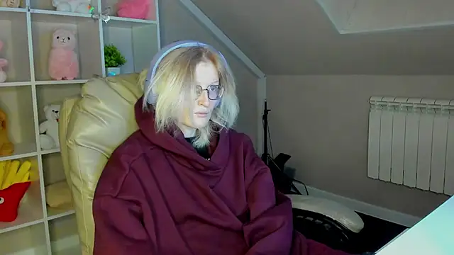 ElizabethHarpper online show from December 22, 12:58 am