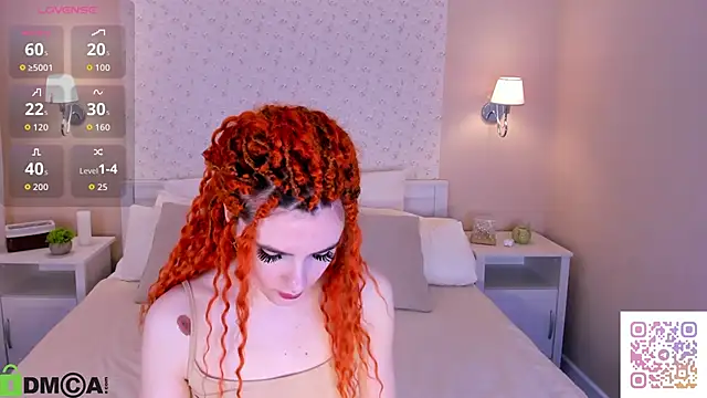 Snapshot of CharlotteMitchell chatting on September 14, 12:52 am CharlotteMitchell online show from September 14, 12:52 am