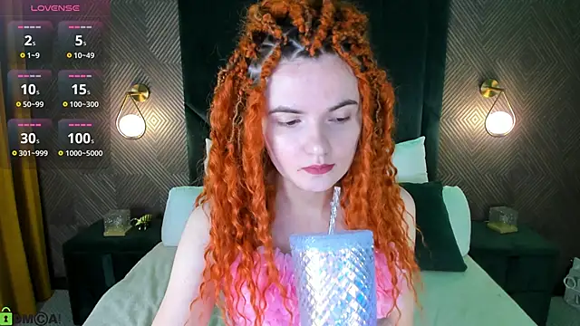 Snapshot of CharlotteMitchell chatting on September 9, 11:48 pm CharlotteMitchell online show from September 9, 11:48 pm