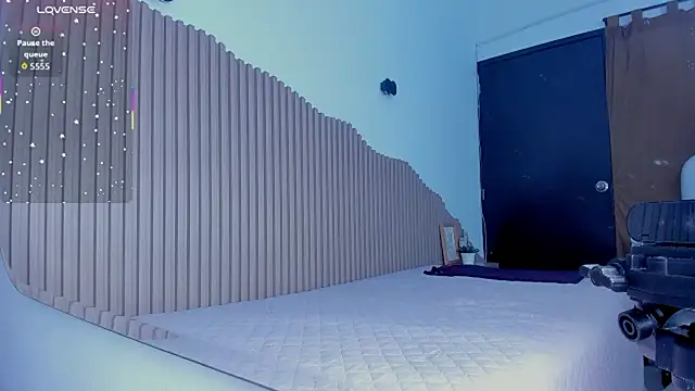 Annie kurt  online show from January 15, 1:22 am