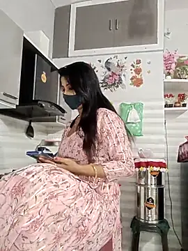 Snapshot of Best-Couple chatting on October 16, 6:27 am Best-Couple online show from October 16, 6:27 am