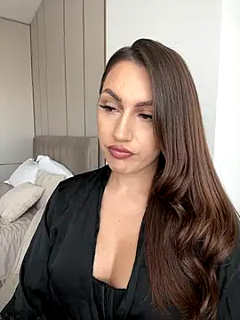 claraxjoyy online show from October 31, 8:07 am