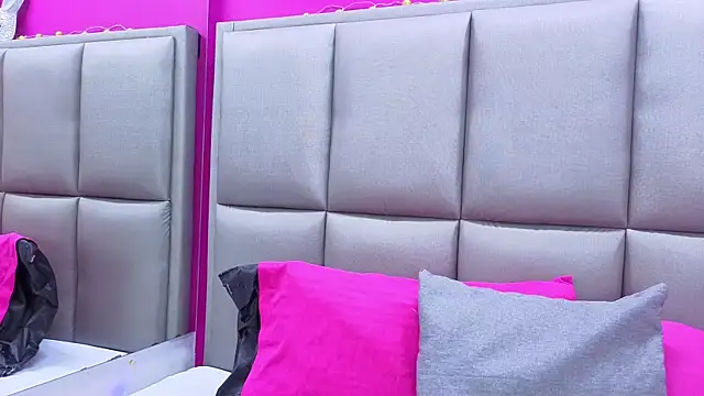 KRYSSTARITTER4 online show from February 17, 11:15 pm