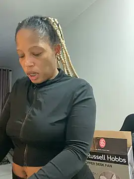 Diamondpussy97 online show from February 5, 5:38 pm