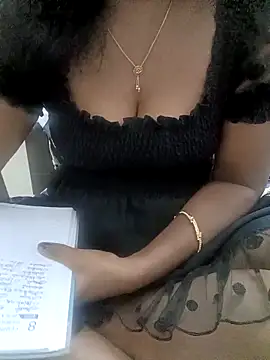 Tamil Vishalini online show from April 5, 5:12 pm