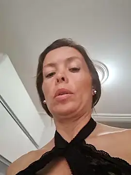 Snapshot of karina_warthon chatting on September 17, 5:33 pm karina warthon online show from September 17, 5:33 pm