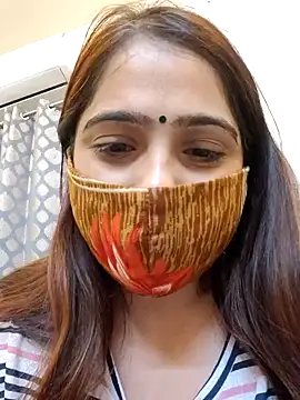 shreya1765 online show from November 27, 1:41 am