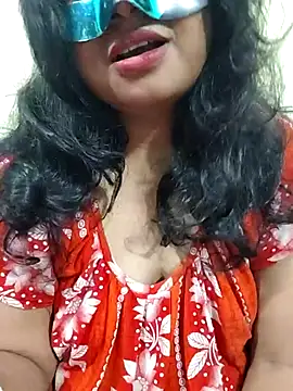  MilkyBar online show from July 21, 6:08 pm