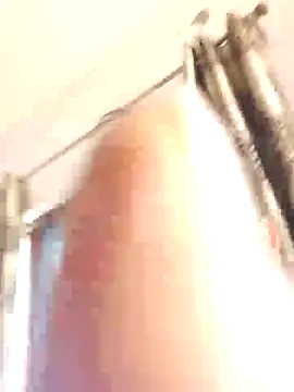 MAGNETICDADDY8 online show from November 24, 7:10 am