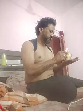 MAGNETICDADDY8 online show from October 7, 5:06 pm