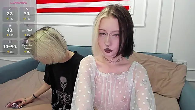 VeryRare TwinS online show from July 8, 7:49 pm