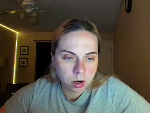 HappyIva online show from September 17, 11:19 am