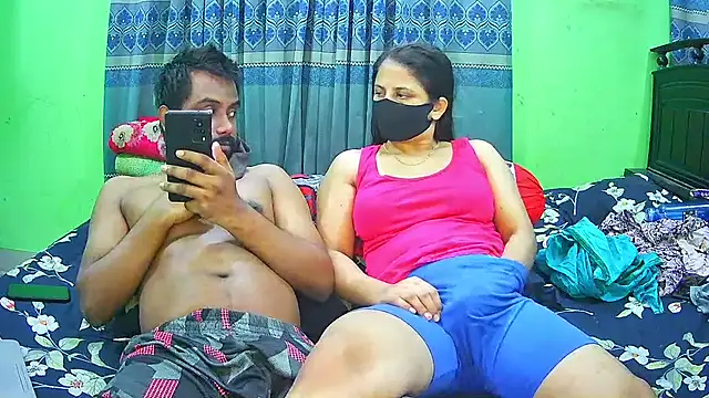 Younger Couples online show from November 24, 4:14 am