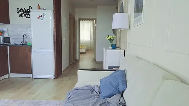 KristineEsme online show from September 11, 11:32 am