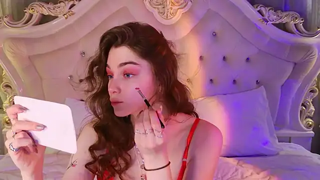 VITA TESS online show from November 18, 11:11 am