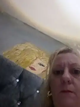 ImogenBrooke online show from November 11, 1:56 am