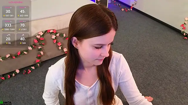 Rina Red online show from March 12, 2:14 am