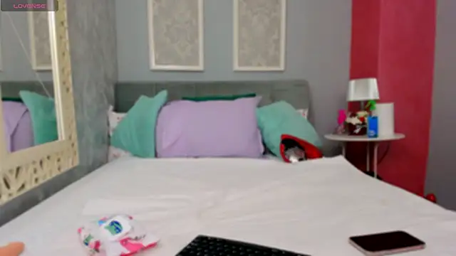 LustyRosee online show from April 17, 5:20 am