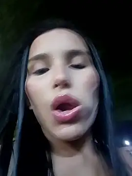 the queen of street online show from January 13, 2:06 am