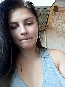 Lauren Amabel online show from January 13, 1:26 pm