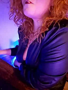 RawMiss online show from January 11, 6:46 pm