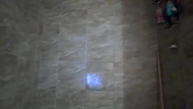 AverageRose online show from February 21, 6:36 am