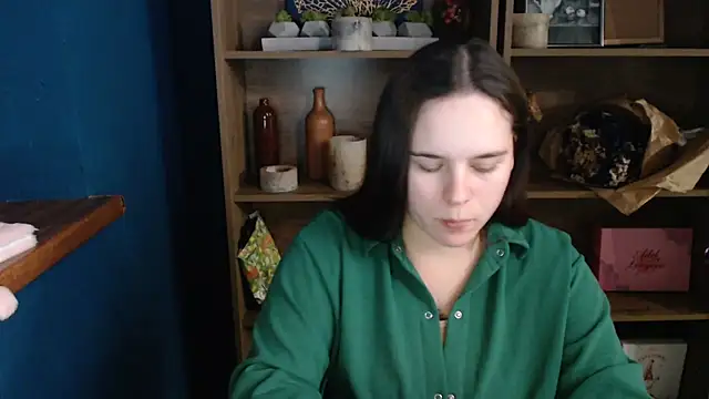 mini girly online show from October 23, 4:02 pm