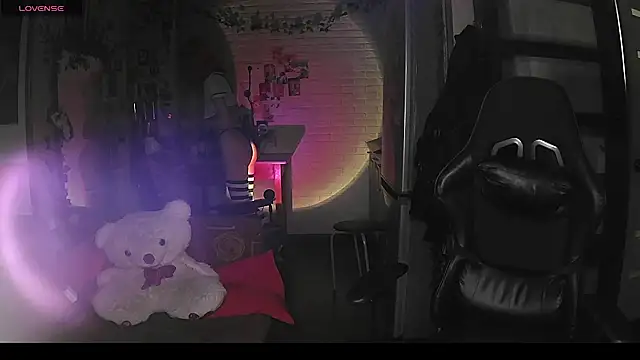 Ink  pleasure online show from September 23, 11:25 pm