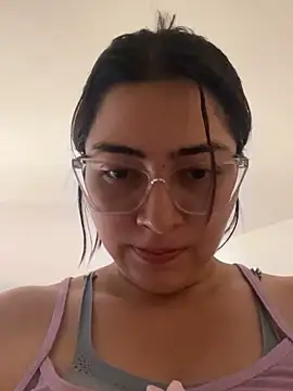 Snapshot of Cami- chatting on September 15, 2:47 pm Cami- online show from September 15, 2:47 pm