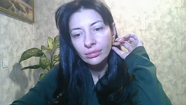 Snapshot of LissaBlossom chatting on October 13, 5:10 am LissaBlossom online show from October 13, 5:10 am