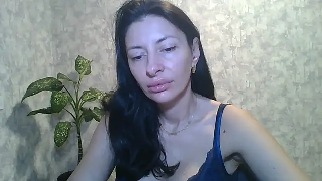 Snapshot of LissaBlossom chatting on September 17, 5:49 am LissaBlossom online show from September 17, 5:49 am