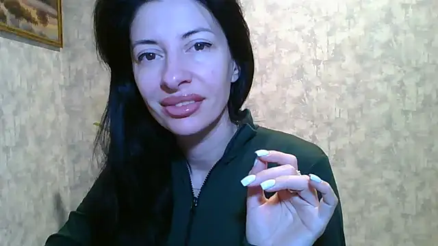 LissaBlossom online show from May 12, 2:53 am