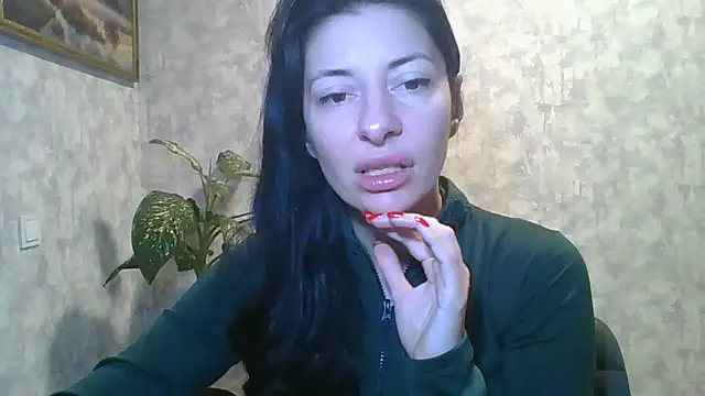 LissaBlossom online show from November 10, 6:30 am