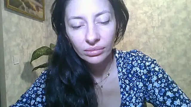 Snapshot of LissaBlossom chatting on October 1, 5:23 am LissaBlossom online show from October 1, 5:23 am
