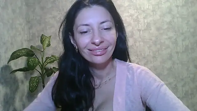 Snapshot of LissaBlossom chatting on September 16, 5:26 am LissaBlossom online show from September 16, 5:26 am