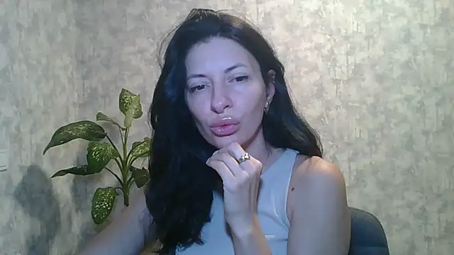 Snapshot of LissaBlossom chatting on September 12, 4:02 am LissaBlossom online show from September 12, 4:02 am