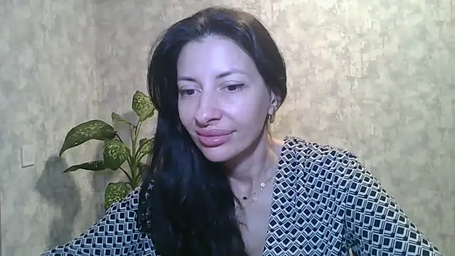 Snapshot of LissaBlossom chatting on September 21, 6:34 am LissaBlossom online show from September 21, 6:34 am