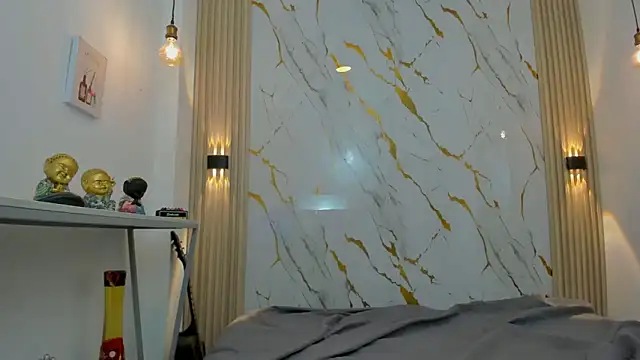 gabriela cortez online show from February 10, 1:03 pm