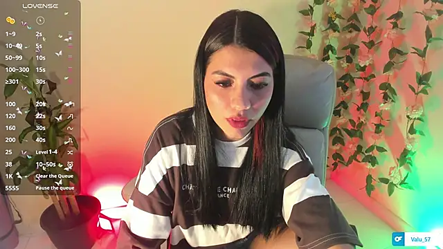 Snapshot of valu_557 chatting on September 23, 7:45 pm valu 557 online show from September 23, 7:45 pm